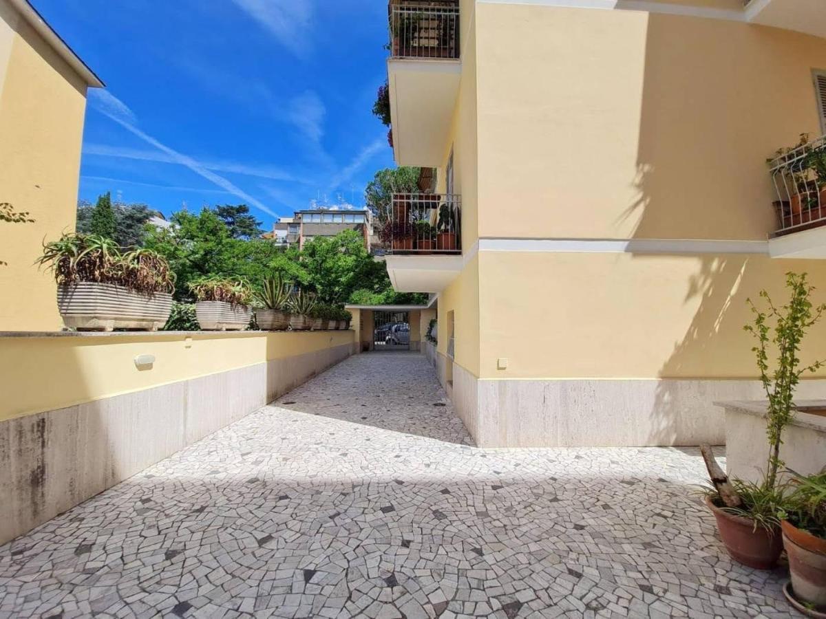 Apartament Nel Cuore Dell'Appia Antica Rzym Zewnętrze zdjęcie