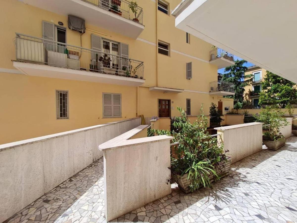 Apartament Nel Cuore Dell'Appia Antica Rzym Zewnętrze zdjęcie